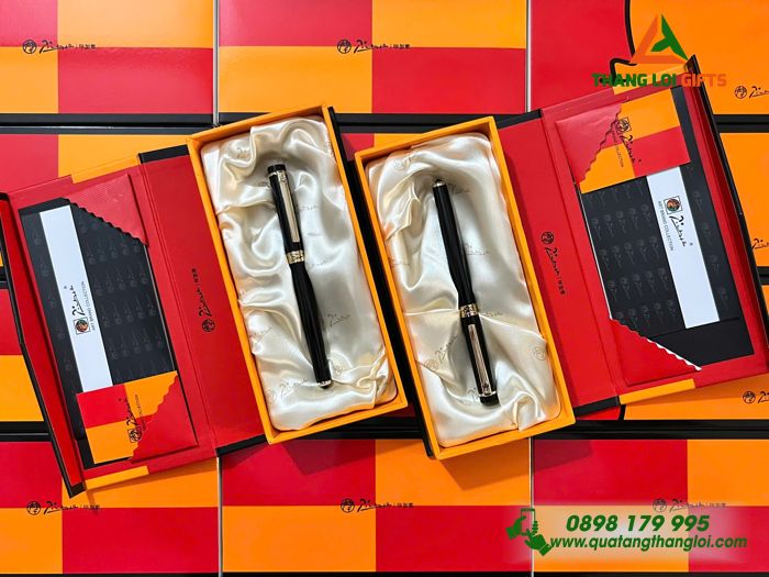 Quà tặng cho Sếp cao cấp: 25+ gợi ý sang trọng, ý nghĩa