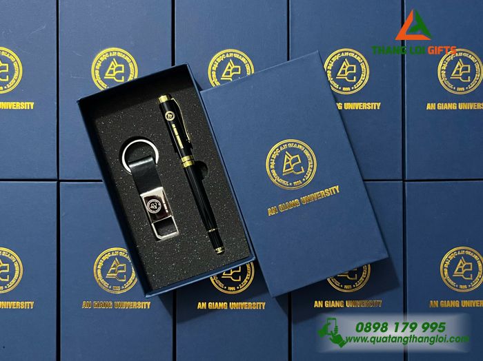 Bộ quà tặng Bút ký + Móc khóa GS-19