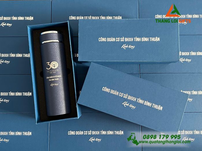B&igrave;nh giữ nhiệt inox 304 khắc logo theo y&ecirc;u cầu