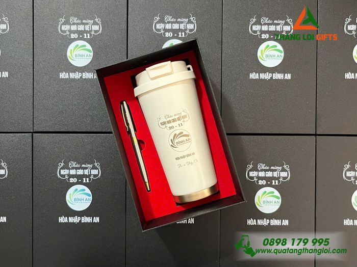Bộ qu&agrave; tặng Ly giữ nhiệt + B&uacute;t k&yacute; khắc t&ecirc;n theo y&ecirc;u cầu