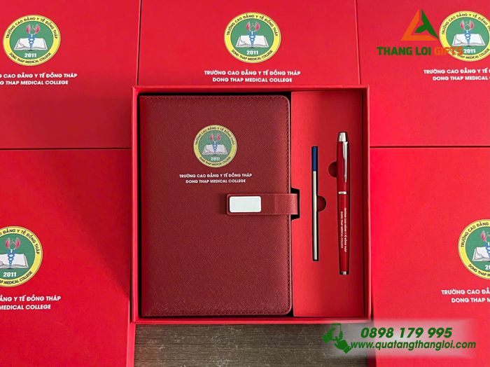 Set qu&agrave; tặng dưới 200k in khắc theo y&ecirc;u cầu