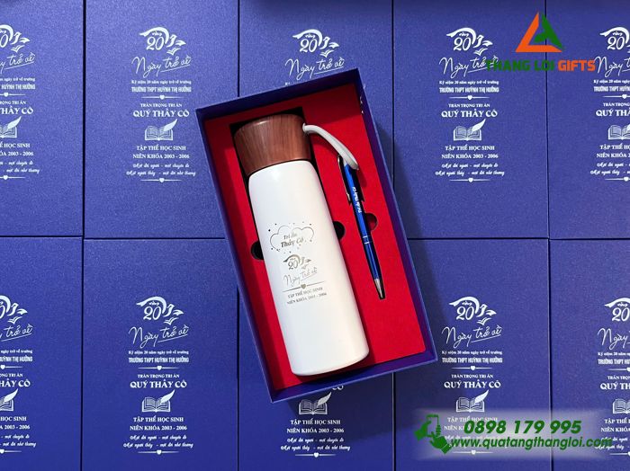 Set qu&agrave; tặng tri &acirc;n thầy c&ocirc; gi&aacute;o khắc t&ecirc;n theo y&ecirc;u cầu