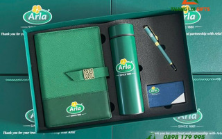 9 ý tưởng quà tặng doanh nghiệp cao cấp in logo, khắc tên