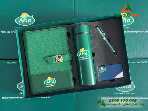 9 ý tưởng quà tặng doanh nghiệp cao cấp in logo, khắc tên