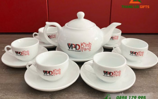 Bộ ấm chén trà in logo làm quà tặng cuối năm doanh nghiệp