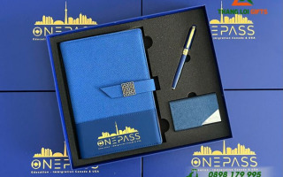Quy trình tạo nên những món quà doanh nghiệp dành cho khách hàng: Từ yêu cầu ban đầu đến ấn tượng dài lâu