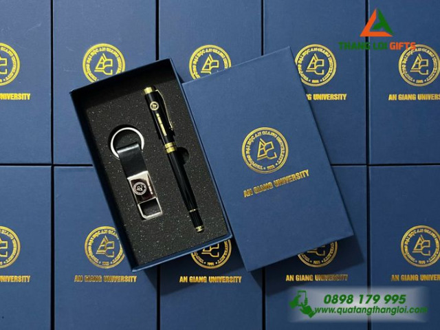 Bộ quà tặng Bút ký + Móc khóa GS-19