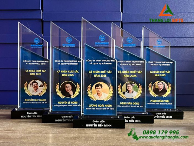Kỷ niệm chương theo yêu cầu KH-04