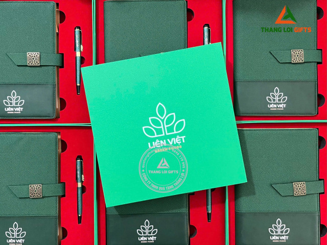 Bộ quà tặng Sổ tay bìa còng + Bút ký GS-24