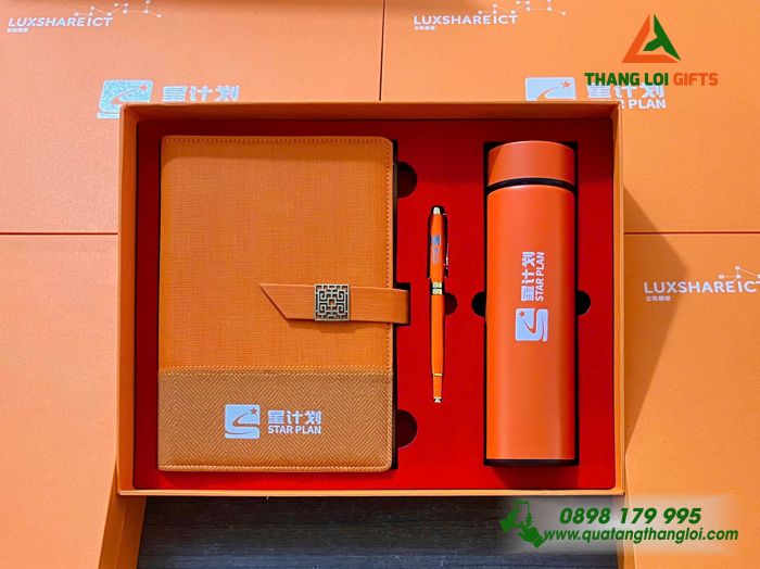 Set quà tặng công ty cuối năm in logo combo cao cấp