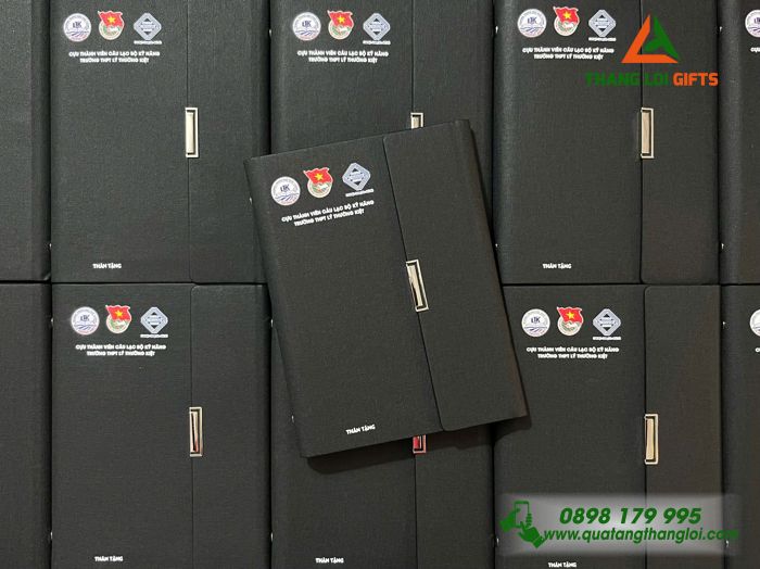 Gợi ý các mẫu sổ tay in logo cho các trường đại học