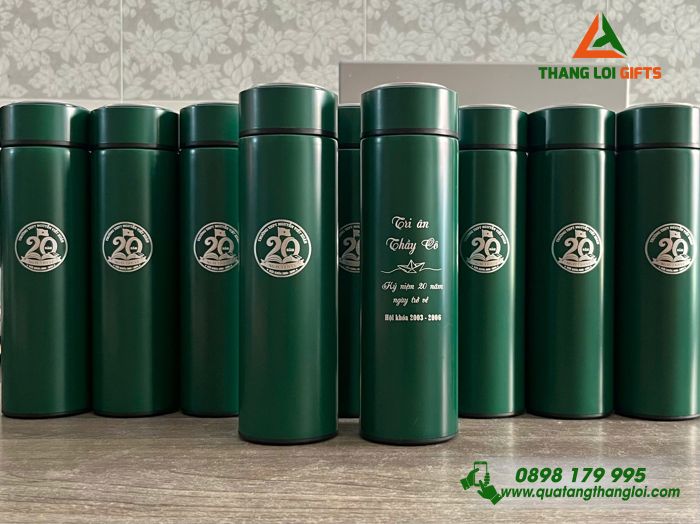 Bình giữ nhi&ecirc;̣t inox 500ml khắc logo c&ocirc;ng ty theo y&ecirc;u c&acirc;̀u