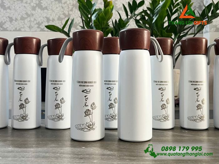 Kỹ thuật khắc logo l&ecirc;n b&igrave;nh giữ nhiệt